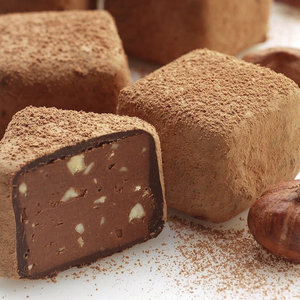 Booja Booja 2pk Hazelnut Crunch Truffles (cold)