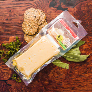 Vegusto Vegan Mild Aromatic Cheese 200g (cold)
