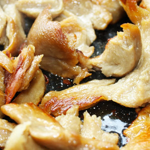 Suzy Spoons  Vegan Shredded Chicken 400g (cold)