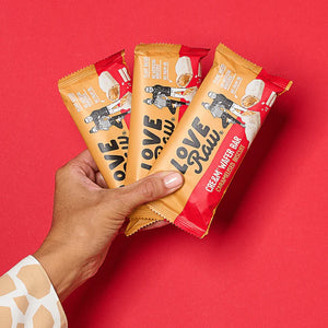 LoveRaw Cream Wafer Bars - Caramelised Biscuit 45g